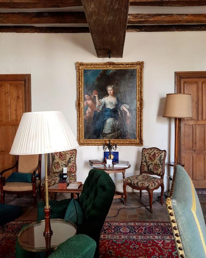 Le Prieure D'Orchaise Luaran gambar